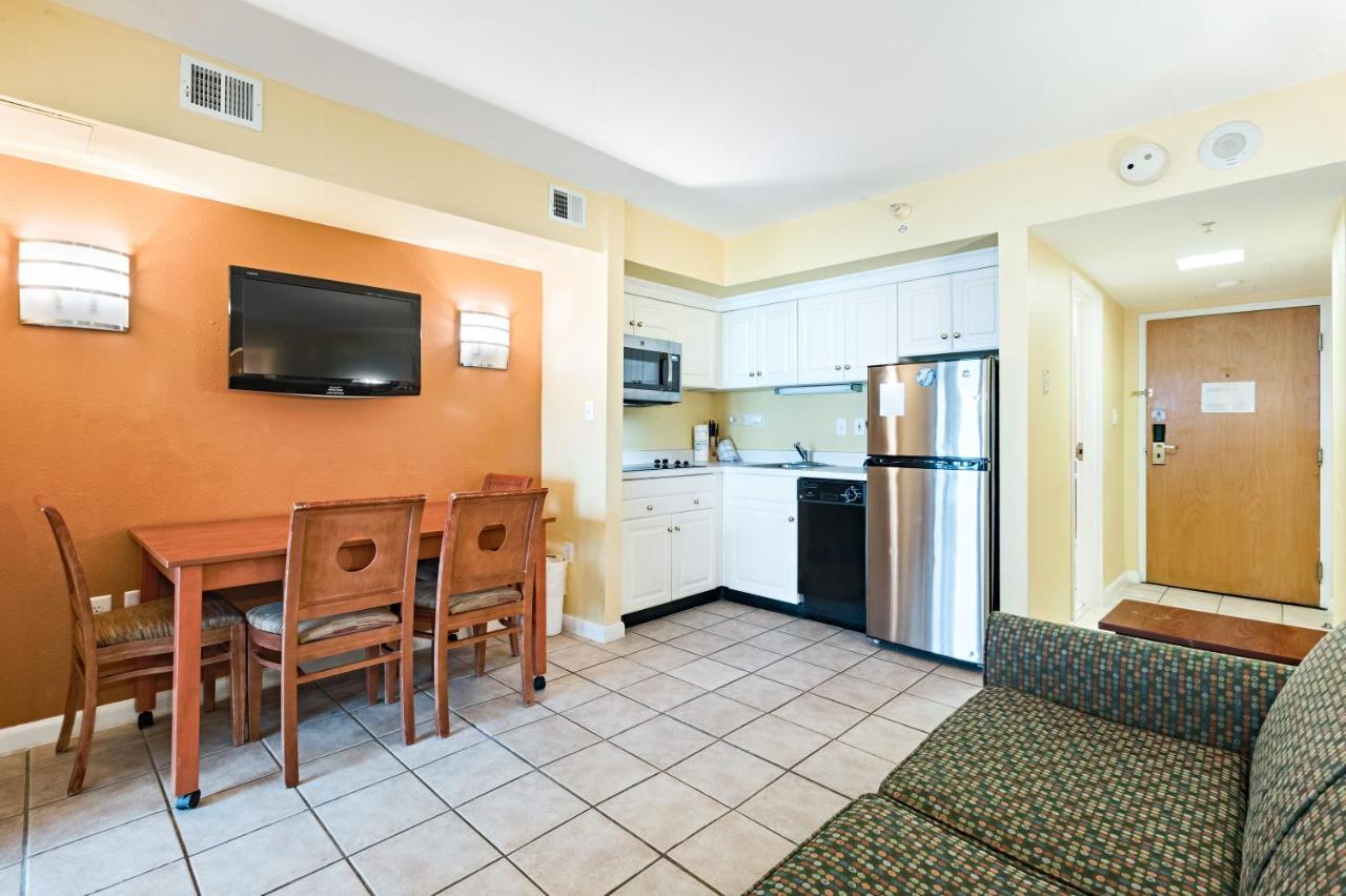Ocean Sands Resort, Oceanfront, Virginia Beach By Vacatia Luaran gambar